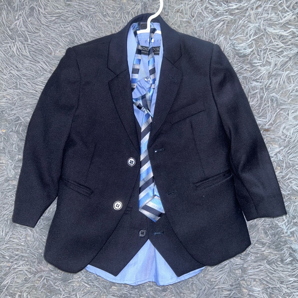 Boys suit (no pants)
